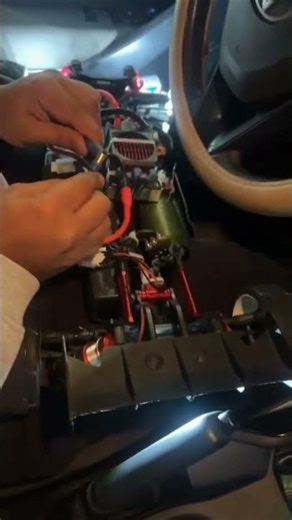 arrma Typhon on 8s spark 💥💥💥