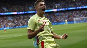 Paris 2024: Espanha conquista ouro no futebol depois de vencer anfitriã França por 5-3