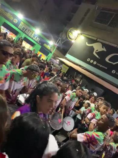 Carnaval Samba Rhythms: A Short Experience