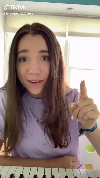 Master Easy Piano Lessons with Simple Keyboard Tips