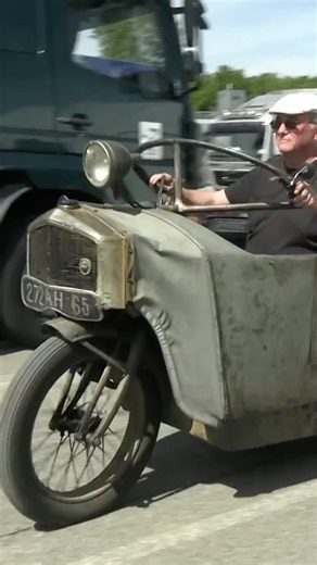 This is the Weirdest Motorcycle you‘ll See Today!
