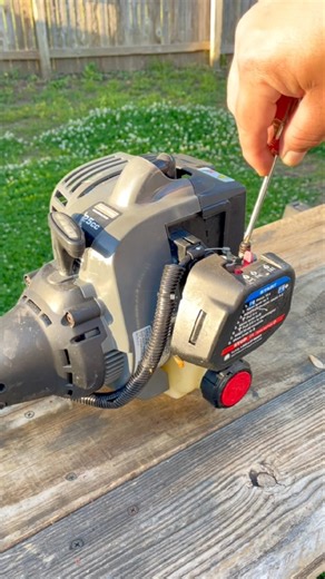 Clutch Or No Clutch? #shorts #trimmer #craftsman