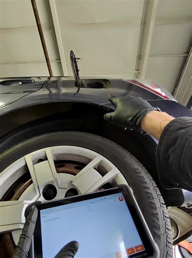 Best bi directional scanner ! #scantool #apprentice #mechanic #automotive #technician