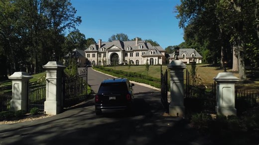 Châteaux en France : Un Voyage dans le Luxe Ancien