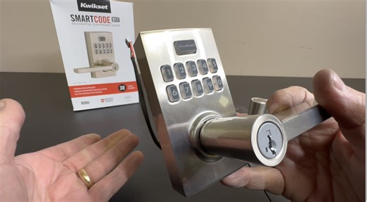 Watch Review of Kwikset Smart Code 917 on Amazon Live