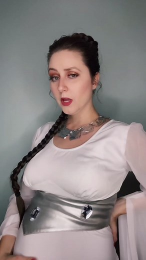 Pregnant Princess Leia Cosplay at 23 Weeks | Star Wars