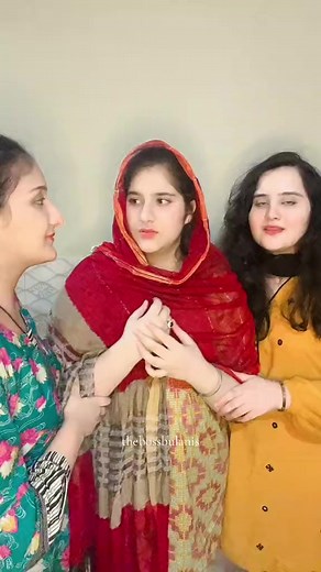 Dar gaye🤣 #blooper #thebossbulanis #sindhigirls #sindhicomedy #fyp