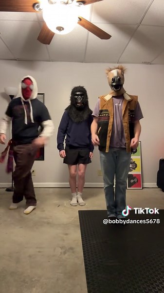 Bobby Dancing Troll Video #Dance Trend