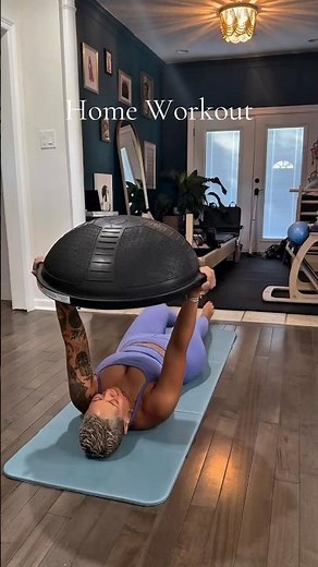 Six exercises with the BOSU ball that dont require balancing 😱 #bosu #bosuball #coreworkout #abs
