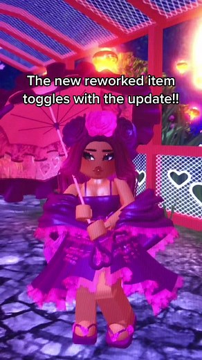 The new reworked items with the Val update! #roblox #royalehigh #rh #reworkeditems #valupdate #fyp #fypシ #foryou #foryoupage