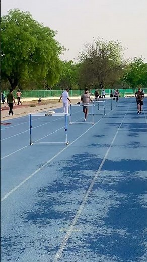 110M Hurdles Workout / Hurdles 3 Step Rhythm / How to run fastin a hurdles race