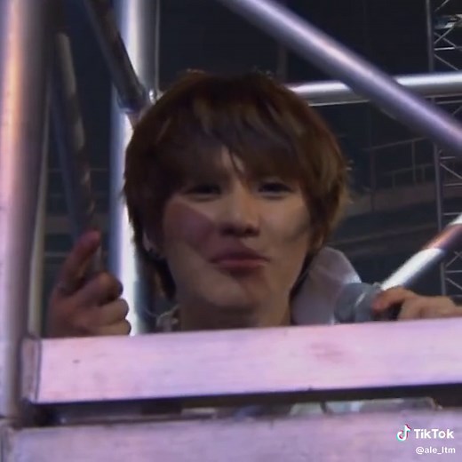 SHINee - Stand By Me #shinee #onew #jonghyun #minho #key #taemin #leejinki #kimjonghyun #choiminho #kimkibum #leetaemin #shawol #shineestandbyme #shineeworld #shineexshawol #KPop #ost #kdrama #dorama #boysoverflowers #loschicossonmejoresquelasflores