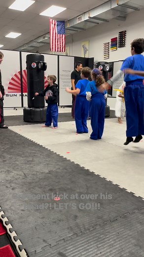 #crescentkick | Alicia Vipperman