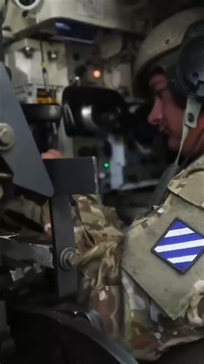 Unbelievable view from the cockpit of this 70-Ton Legend.