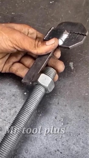 Universal wrench tool #shorts #welding