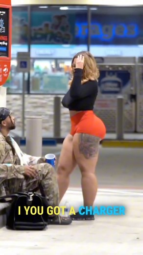 Homeless Gold digger Prank‼️ - #Homeless #Blindman #hypemanprince #cucumber #socialexperiment #comedianlife #comedyskit #PranksterLife #prankvideo #pranksters #prettywomen #meangirl #funnypranks #houstonwomen #miamigirl | hypemanprince