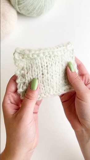 DROPS Air 42 + DROPS Brushed Alpaca Silk 01