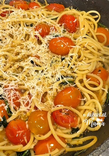 Pasta con Tomate Cherry y Espinaca: Receta Fácil y Deliciosa