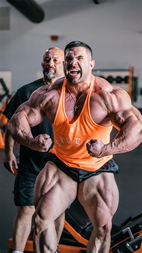 Official FST-7 on Instagram: "Looking to grow those biceps? 💪 Try these two effective exercises: 1. Close-Grip EZ Bar Curl: Focus on time under tension and avoid swinging. Control the weight, don’t let it control you.🔥 2. Dumbbell Spider Curls: This allows a full mind-muscle connection, preventing arm swinging and enabling a good squeeze at the top.🧠💪 #BicepsWorkout #FST7 #Fitness"