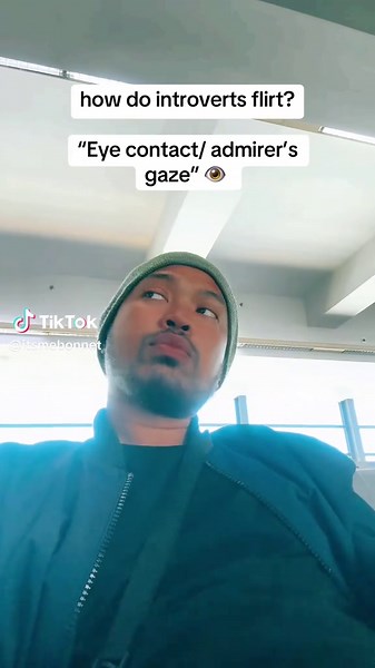 How Introverts Flirt: Understanding Eye Contact