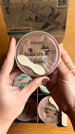 12 reactions | Пълна кутия с протеинов шоко крем NOTEO за феноменален ден! ⭐️ Мента, портокал, шоколад - всеки вкус те бута извън зоната на комфорт. ✌️ Вкуси разнообразието. Усети силата. Продължи като нов човек. Поръчай сега  www.noteo.net | Noteo | Facebook