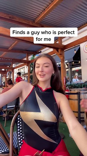 Cosplay 4 life😏 #cosplay #comiccon #fyp | cosplayer