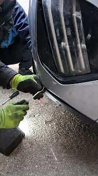 réparation le pare-choc rapidement #mécaniqueauto #automobile #francais