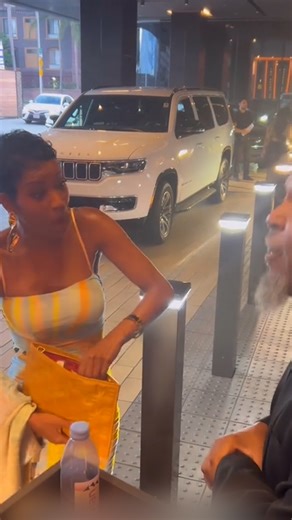 Relatable because I'd be flattered as well 🤣 | UNILAD