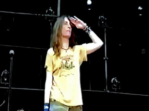 Patti Smith - Rockn'roll Nigger (2004)