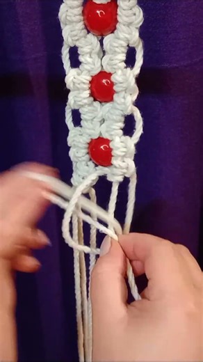 Macrame knot tutorial with beads #macrametutorial #patternknot #diy #easymacrame #basicmacrame