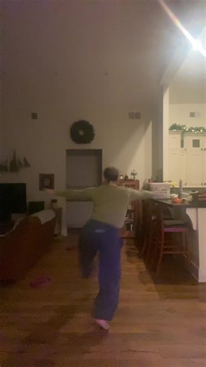 was gunna delete this draft its not perfect but yolo #mrgremlintoes #dance #uda #turncombo