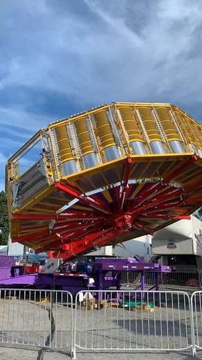 Alien UFO Ride at Allentown Fair