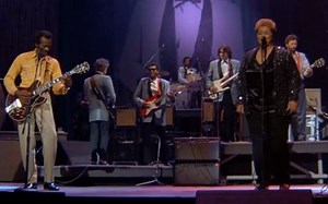 Chuck Berry Etta James - Rock and Roll Music (live 1986)