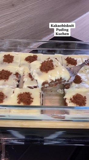 Delicious Pudding Cake with Easy Recipe | Keks & Pudding