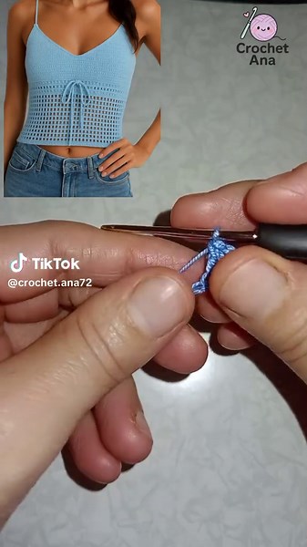 Tutoriel de Crochet : Réaliser un Top Bleu Ajouré