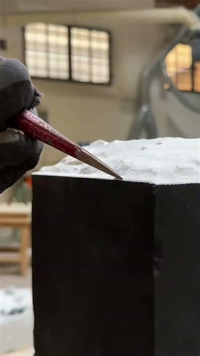 Material Edge Carefully Shaped From the Start Using Precise Blade Control #popular #skills #skill