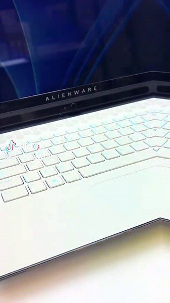 Dell Alienware M15 R3: High Performance Gaming Laptop