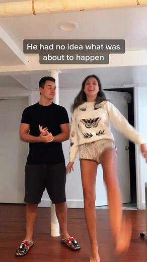 Get you a man that loves One Direction 🤣 #fyp #couples #foryou #couple #trend #coupleschallenge #onedirection