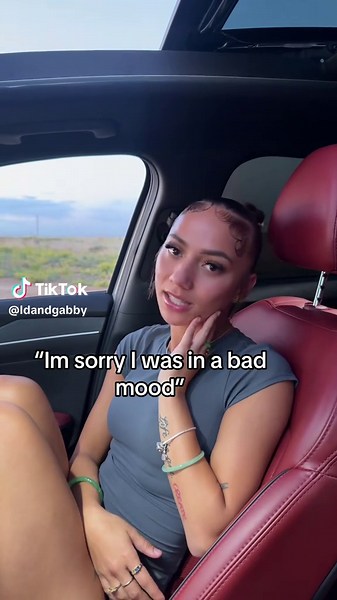 And just like that the moods back🙃#fyp #coupletiktoks #couplecomedy #relatablequotes #couple