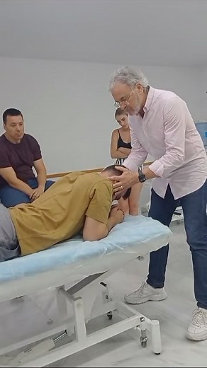 85K views · 483 reactions | Manipulación del Cóndilo Occipital en Rotación . Manipulation of the Occipital Condyle in Rotation | Juan José Boscá Gandía | Facebook