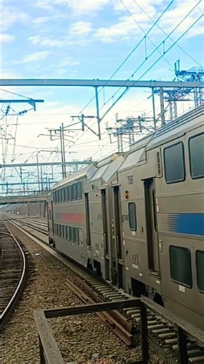 3/21 NJT ALP46 4633 leading 7857 passing Princeton JCT NJ #shorts #viral #short #video #shortvideo