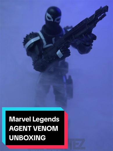 I'm glad to add a new Web Warrior to my Spiderman Cab, It's been a while, Agent venom is finally on my roster 🕷️🕸️ Unboxing the awesome Marvel Legends Agent Venom figure 🤩💯‼️ #marvellegends #spiderverse #agentvenom #venom #unboxing