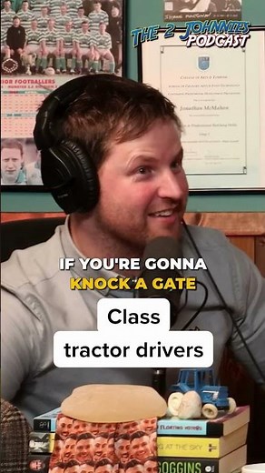 What makes a class tractor driver? #tractor #irishfarmer #irishcomedy #2johnniespod #shorts #farmer