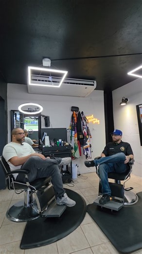 THE SHAVE FACTORY BARBER SHOP ENTREVISTANDO A LOS MIOS HOY CON ABNEL PARA CITAS (939) 343-0141 espacios disponibles con o sin cita NUEVO HORARIO NAVIDEÑO 7AM-6PM UBICADOS EN EL GRUCE DÁVILA SEC 140 BARCELONETA PR COMUNÍCATE CON NOSOTROS ​¡Corte Fresco ​¡Lléga ya y sal con un look de impacto! ​#TheShaveFactory #BarberShop #CorteDePelo disponiblehoy Para citas comunícate Vianjeliz (939) 308-1859 Oscar (787) 904 -8374 Flecha (787) 410-6825 Rene (787) 321-7187 Nelson (787) 472-7959 Abnel (939) 343-0