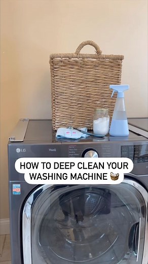 Cityline on Instagram: "Yes, your washing machine needs washing too. All of the dirt that it eliminates from your clothes and linens can get trapped—resulting in grime, hard water deposits, and even mild or mildew. @prelovedjules shows you how to give your washing machine a deep clean 識狀"
