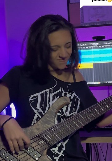 Dream Theater Bass Performance by a Talented Bass Girl