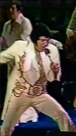 Elvis Presley - Hurt live Omaha June 19 1977 short