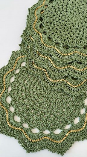 Click the title below ⬇️ Gorgeous crochet sousplat