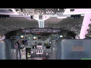 Cockpit View 747-300 landing at Innsbruck