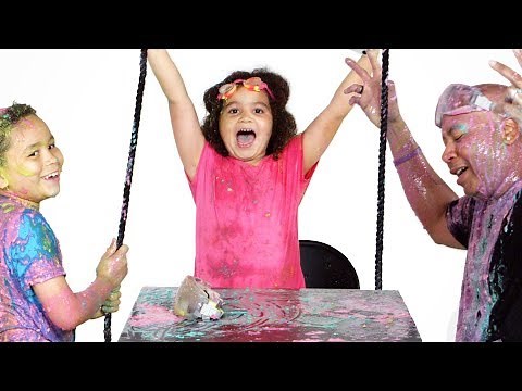 Siblings vs. Dad Slime Show! | Partners in Slime | HiHo Kids